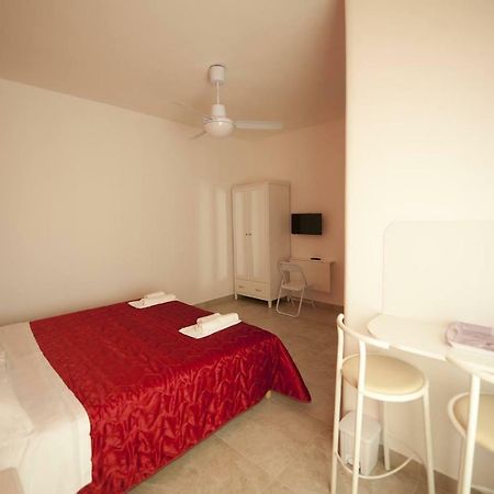 Casale Delle Piane Bed & Breakfast Матера Екстериор снимка