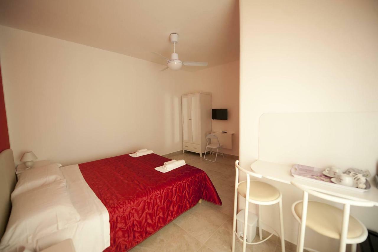 Casale Delle Piane Bed & Breakfast Матера Екстериор снимка